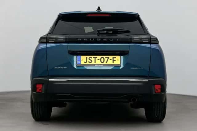 Peugeot 2008 (2025) thumbnail 4