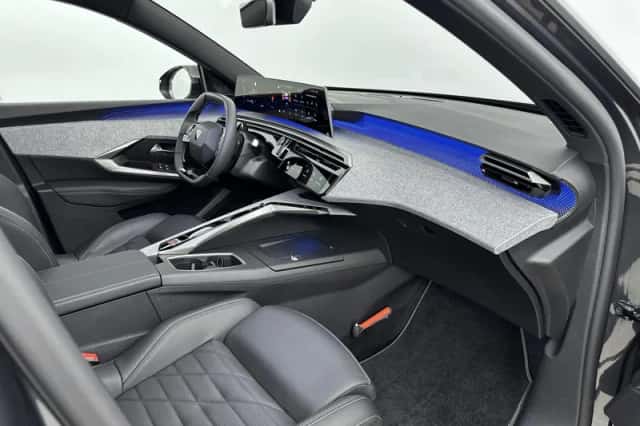 Peugeot E-5008 (2026) thumbnail 12