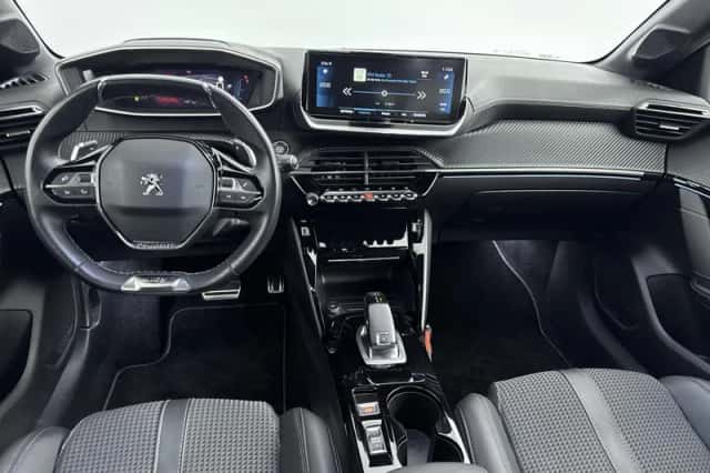 Peugeot 208 (2021) thumbnail 11