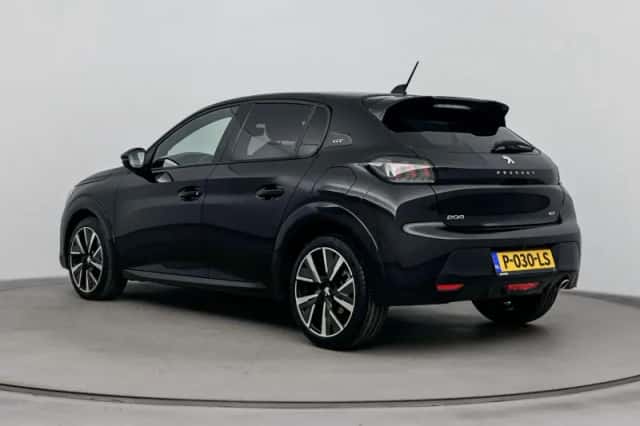 Peugeot 208 (2021) thumbnail 3