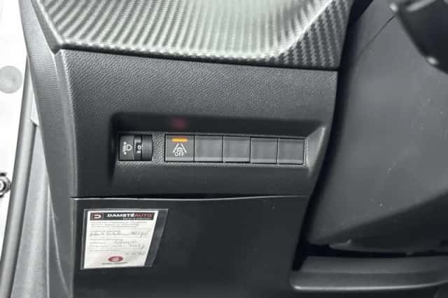 Peugeot 208 (2020) thumbnail 30
