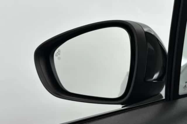 Opel Crossland (2022) thumbnail 28