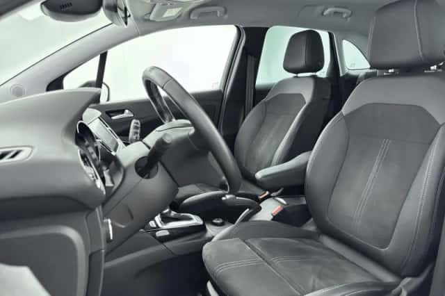 Opel Crossland (2022) thumbnail 9