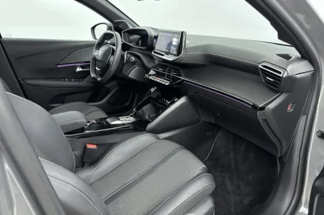 Peugeot 208 (2024) thumbnail 12