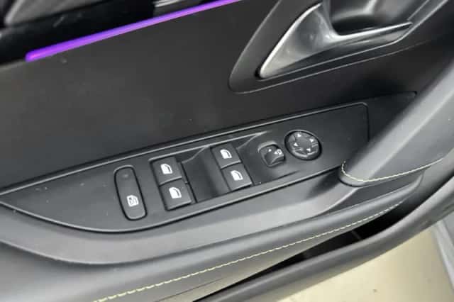 Peugeot 208 (2024) thumbnail 16