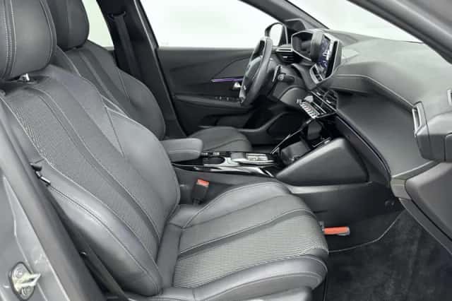 Peugeot 208 (2024) thumbnail 32