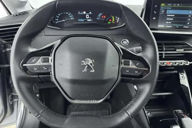 Peugeot e-208 (2021) thumbnail 16