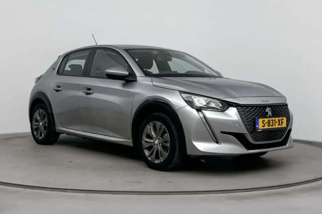 Peugeot e-208 (2021) thumbnail 7
