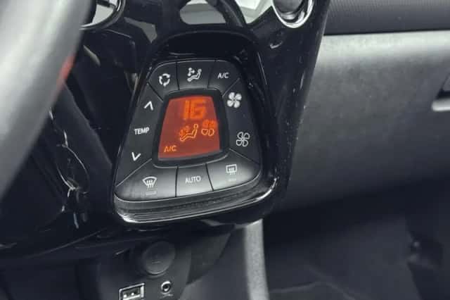 Peugeot 108 (2020) thumbnail 23