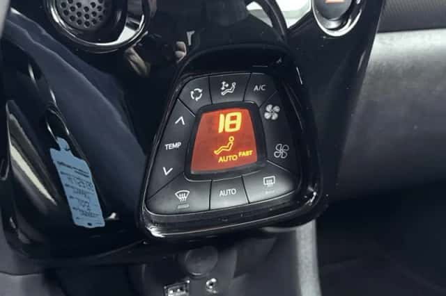 Peugeot 108 (2020) thumbnail 45