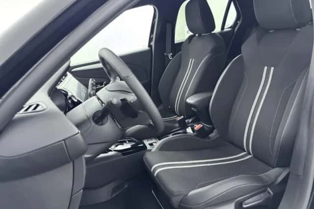 Opel Corsa (2025) thumbnail 9