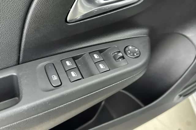 Opel Corsa (2025) thumbnail 15
