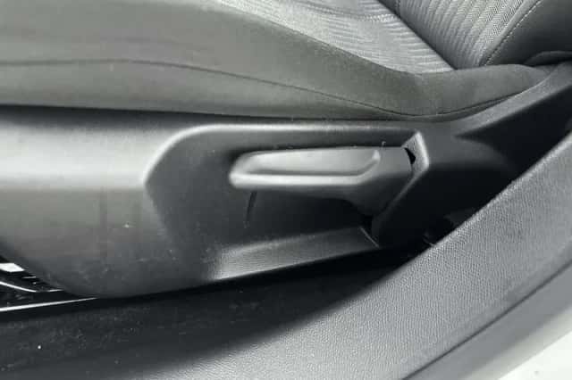 Opel Corsa (2023) thumbnail 26