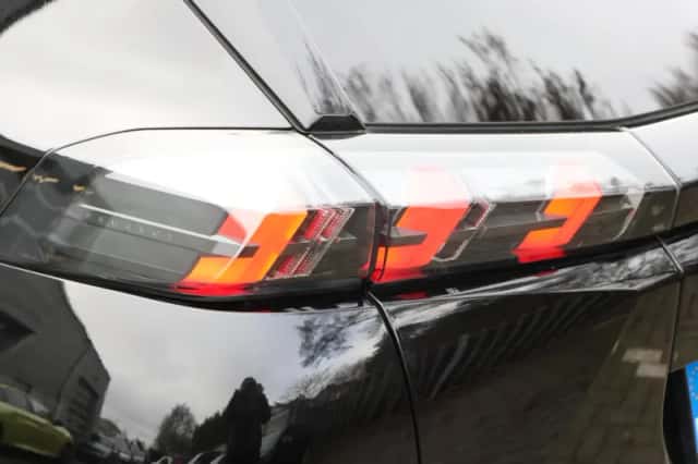 Peugeot 2008 (2022) thumbnail 18