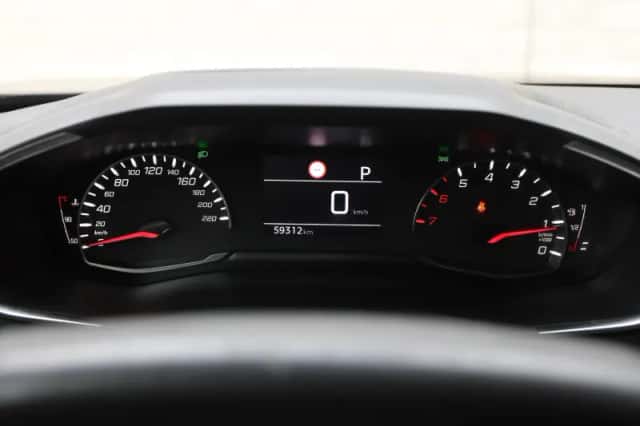 Peugeot 2008 (2022) thumbnail 26
