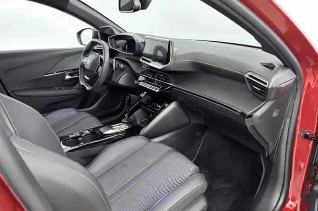 Peugeot 208 (2025) thumbnail 12