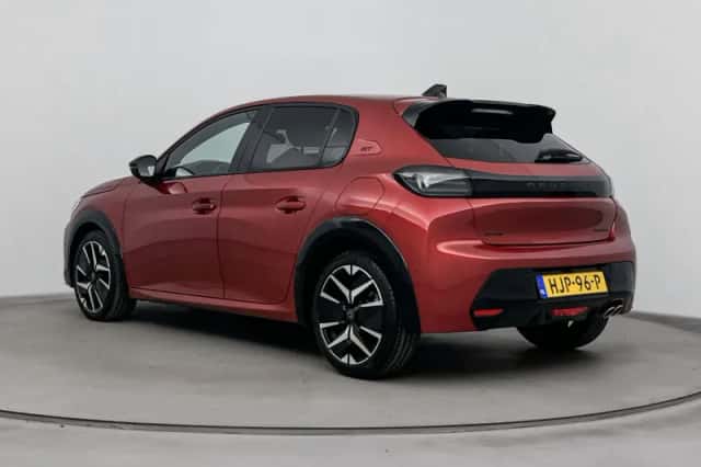 Peugeot 208 (2025) thumbnail 3