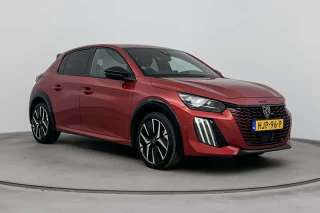 Peugeot 208 (2025) thumbnail 7