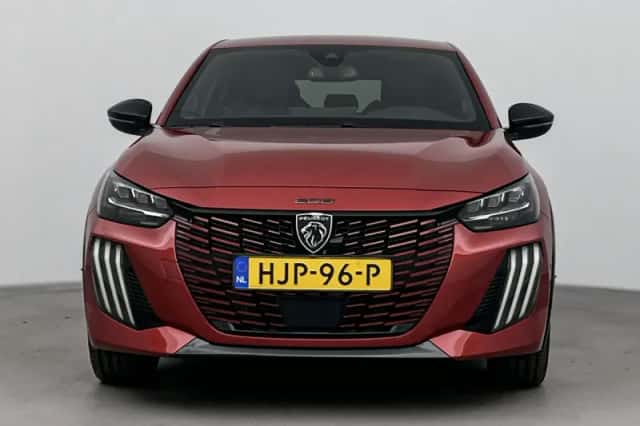Peugeot 208 (2025) thumbnail 8