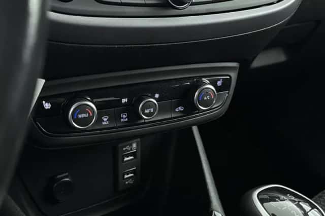 Opel Crossland (2021) thumbnail 22
