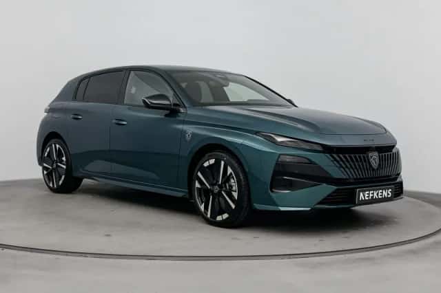 Peugeot 308 (2025) thumbnail 2