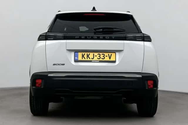 Peugeot 2008 (2025) thumbnail 4