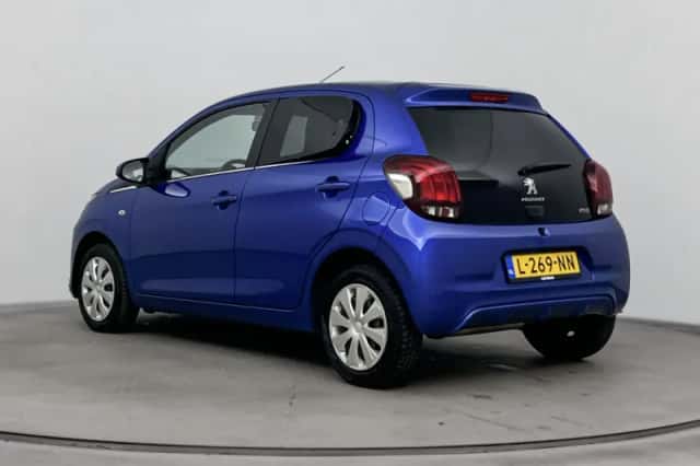 Peugeot 108 (2021) thumbnail 3