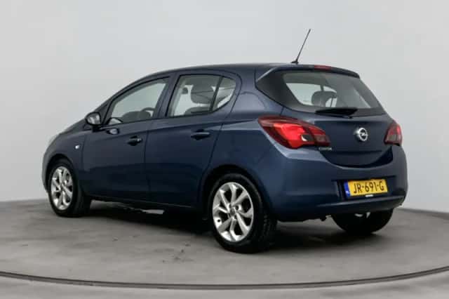 Opel Corsa (2016) thumbnail 3