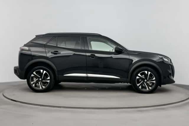 Peugeot 2008 (2021) thumbnail 6
