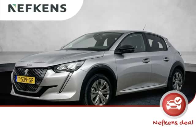 Peugeot e-208 (2023) thumbnail 1
