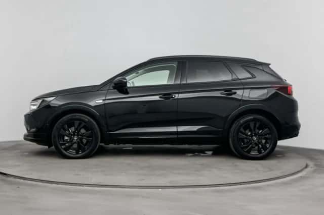 Opel Grandland (2023) thumbnail 2