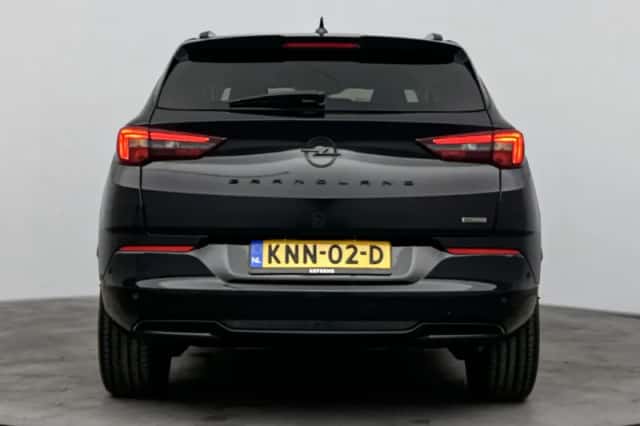 Opel Grandland (2023) thumbnail 4