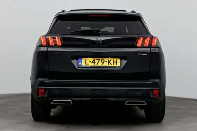 Peugeot 3008 (2021) thumbnail 4