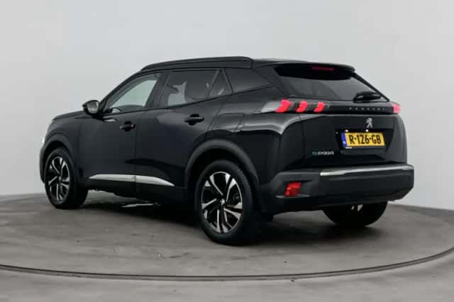 Peugeot e-2008 (2022) thumbnail 3