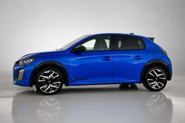Peugeot 208 (2024) thumbnail 2