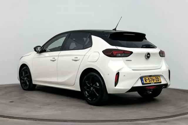 Opel Corsa (2021) thumbnail 3