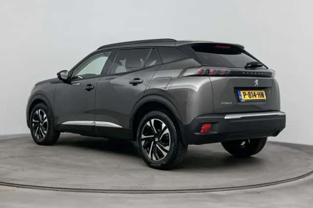 Peugeot 2008 (2022) thumbnail 3
