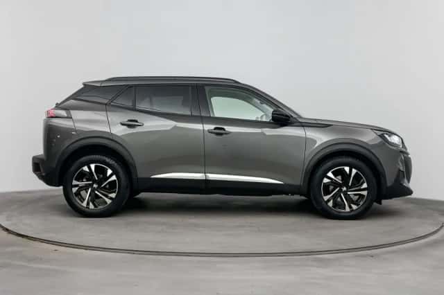 Peugeot 2008 (2022) thumbnail 6