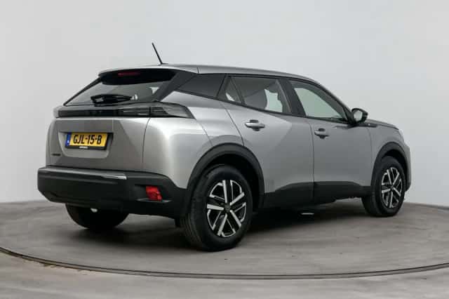 Peugeot e-2008 (2025) thumbnail 5