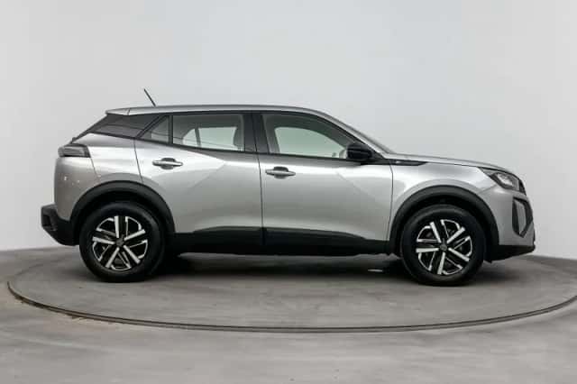 Peugeot e-2008 (2025) thumbnail 6