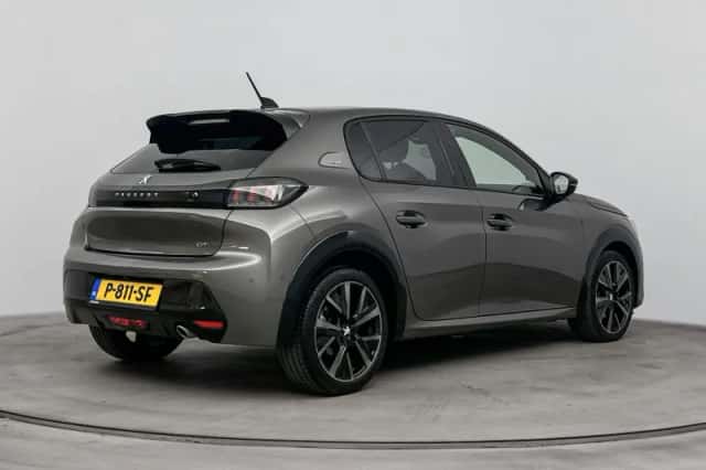 Peugeot 208 (2022) thumbnail 5