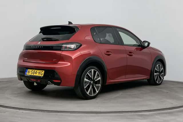 Peugeot 208 (2021) thumbnail 5