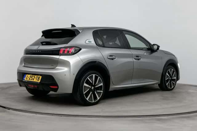 Peugeot e-208 (2021) thumbnail 5