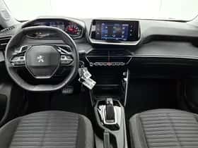 Peugeot 2008 (2022) thumbnail 11