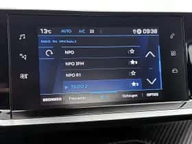 Peugeot 2008 (2022) thumbnail 19
