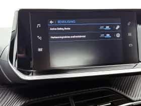Peugeot 2008 (2022) thumbnail 31