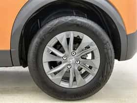 Peugeot 2008 (2022) thumbnail 41