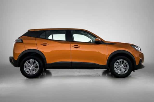 Peugeot 2008 (2022) thumbnail 6