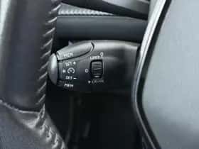 Peugeot 2008 (2022) thumbnail 13
