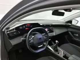 Peugeot 308 (2022) thumbnail 10